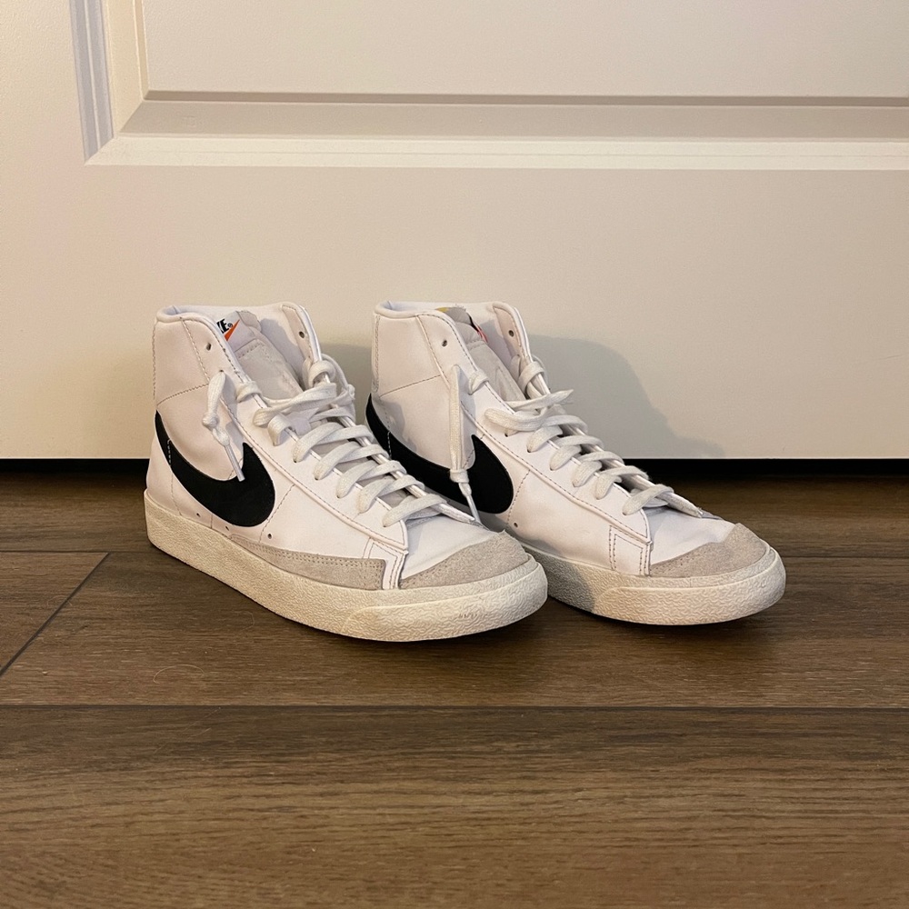 REDUCED‼️Nike | Blazer Mid’ 77 Sneakers